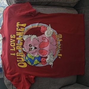 Disney Pixar Turning Red Small tshirt